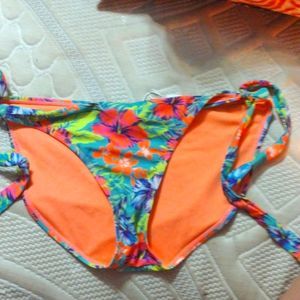 Bathing suit bottoms